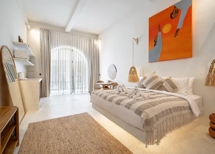 Maison Boheme Modern & With Pool In Appartamento