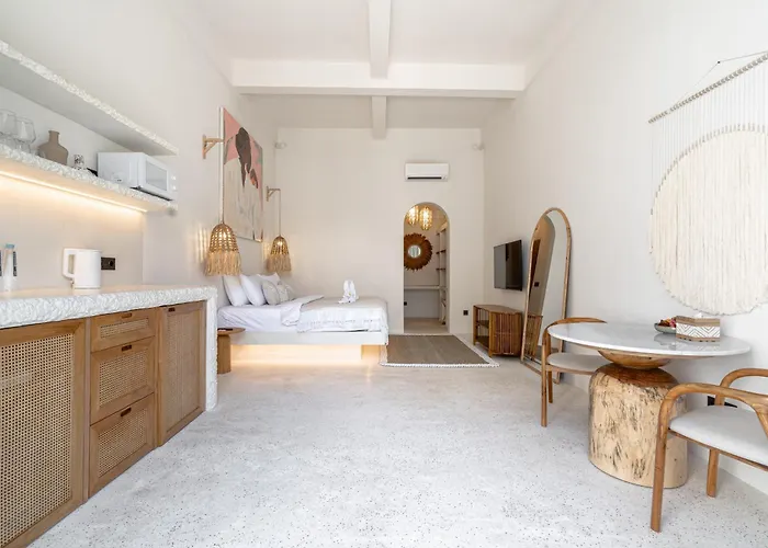 Maison Boheme Modern & With Pool In *