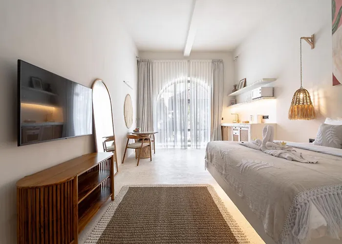 Appartamento Maison Boheme Modern & With Pool In *