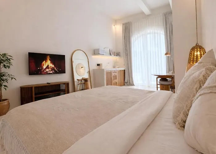 Maison Boheme Modern & With Pool In Sanur