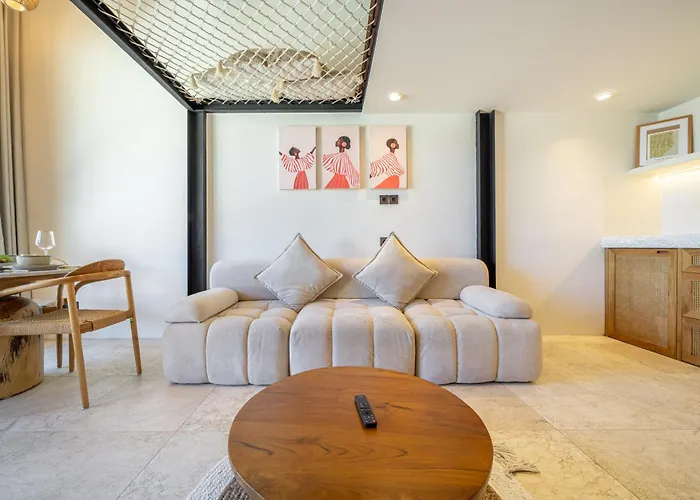 Appartamento Maison Boheme Modern & With Pool In