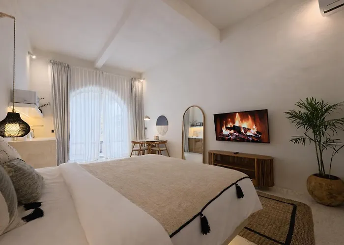 Maison Boheme Modern & With Pool In Sanur