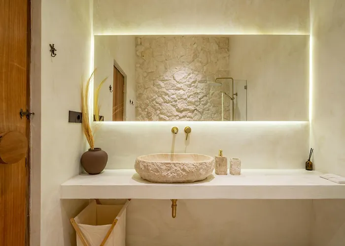 Appartamento Maison Boheme Modern & With Pool In *