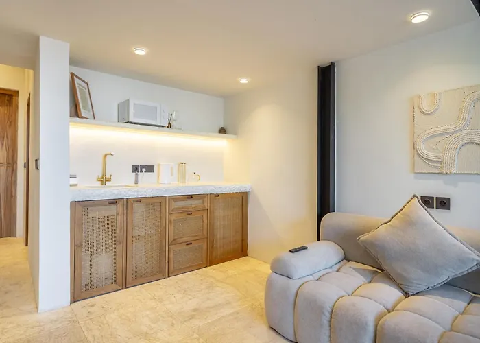 Appartamento Maison Boheme Modern & With Pool In *